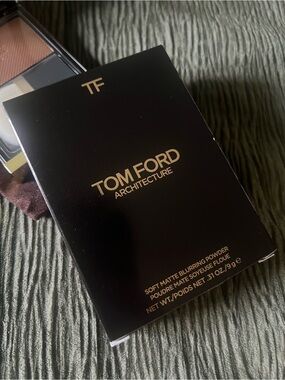 Tom Ford - Blurring Powder